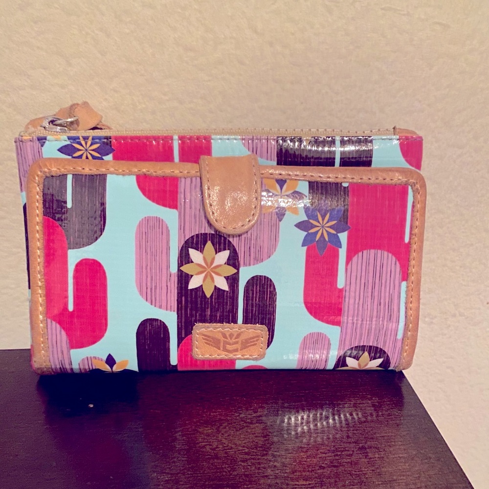 Buffy Slim Cactus print Consuela Wallet